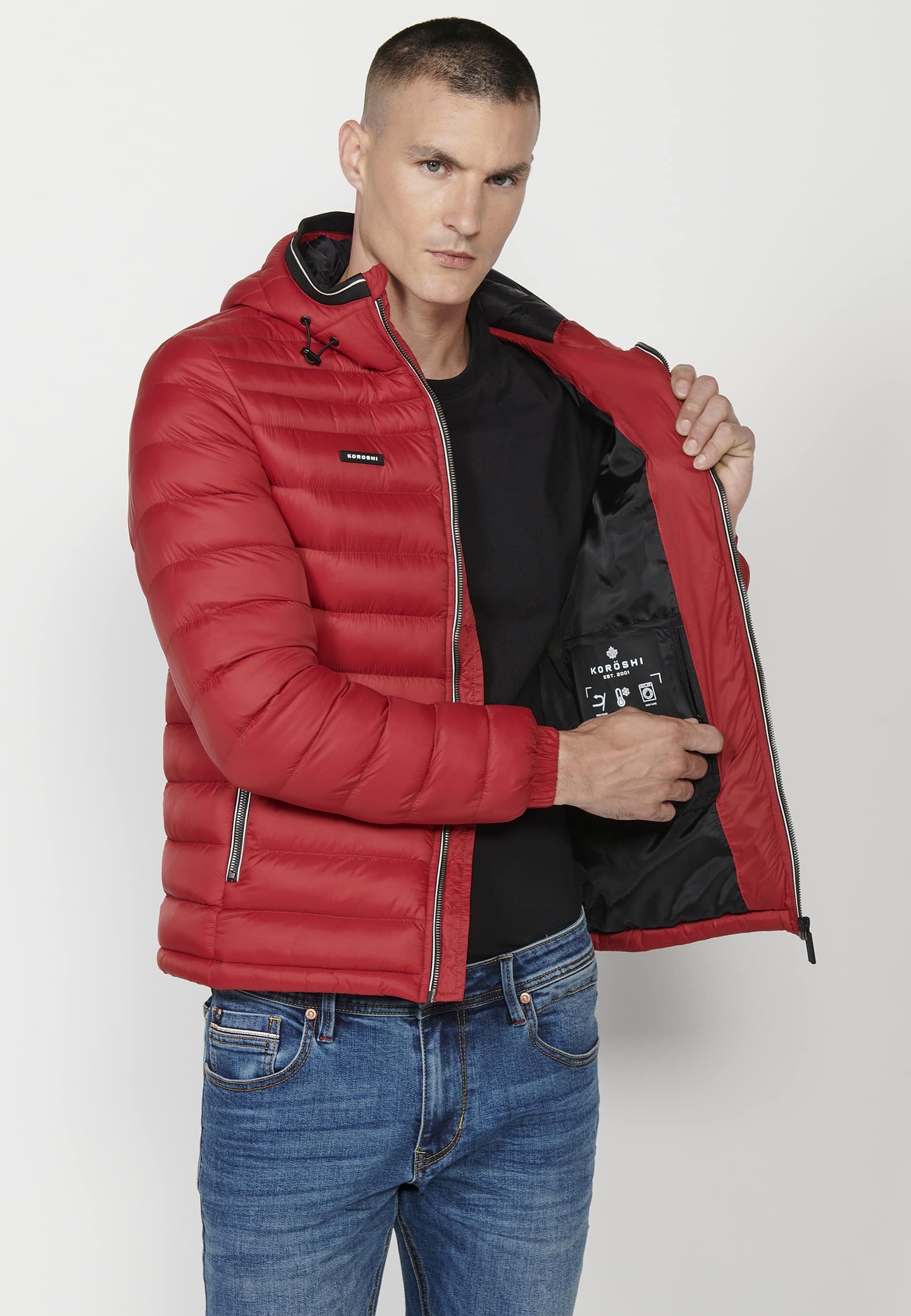 Chaqueta Cazadora acolchada con Cuello con capucha y Cierre delantero con cremallera y Bolsillos color Rojo para Hombre