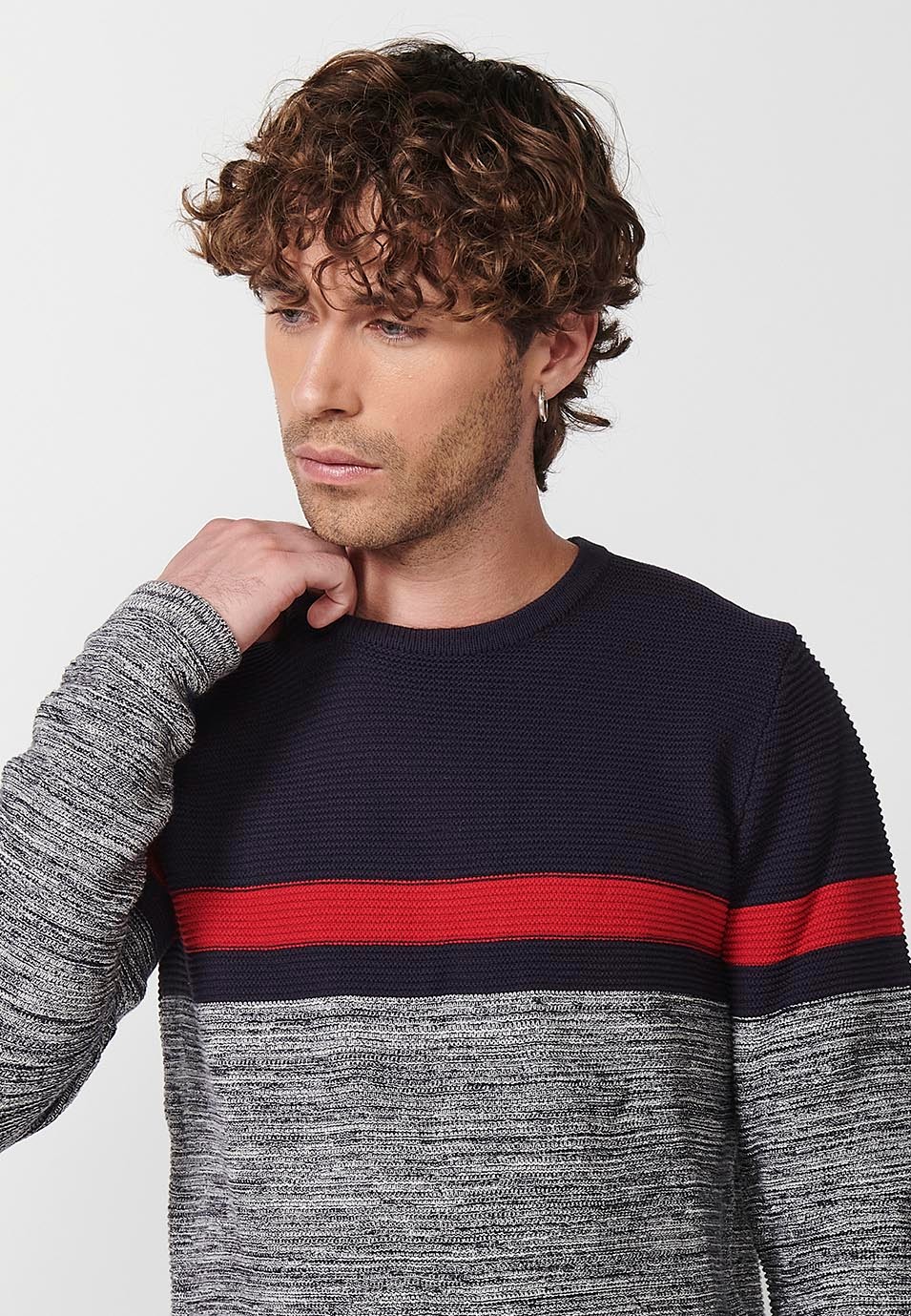 Jersey tricot de cuello redondo con franja en el pecho en tres colores para hombre de color navy 7