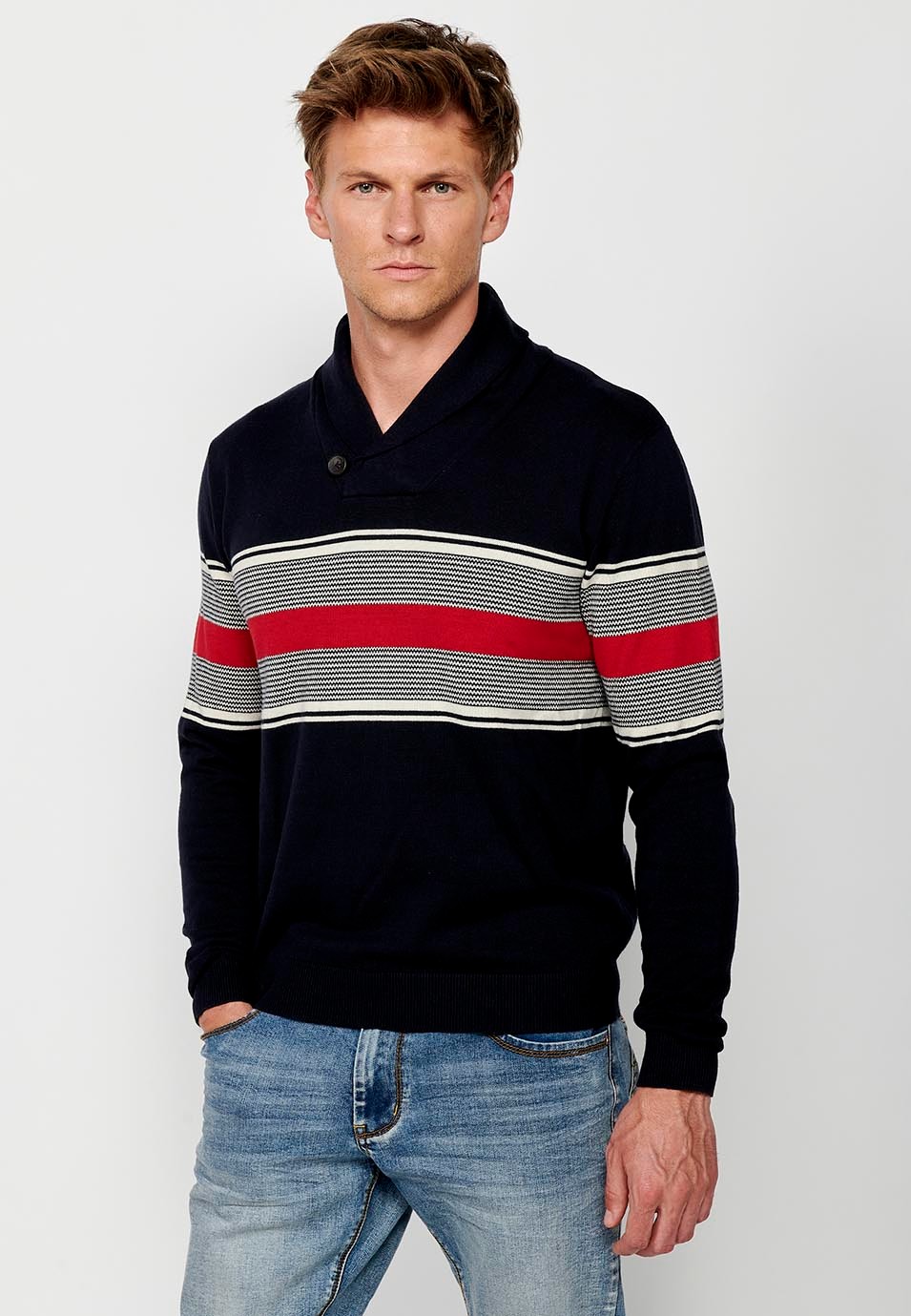 Feinstrickpullover aus Baumwolle mit gekreuztem Rollkragenpullover mit Knopfverschluss und marineblauen Streifen auf der Brust für Herren
