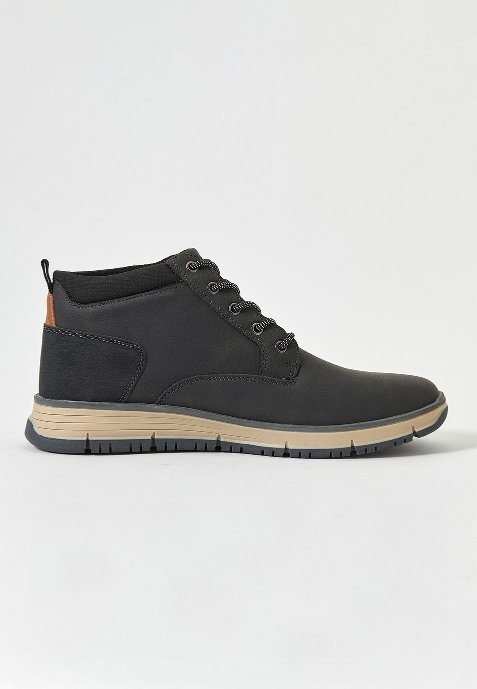 Zapatillas botín para hombre en color negro 6