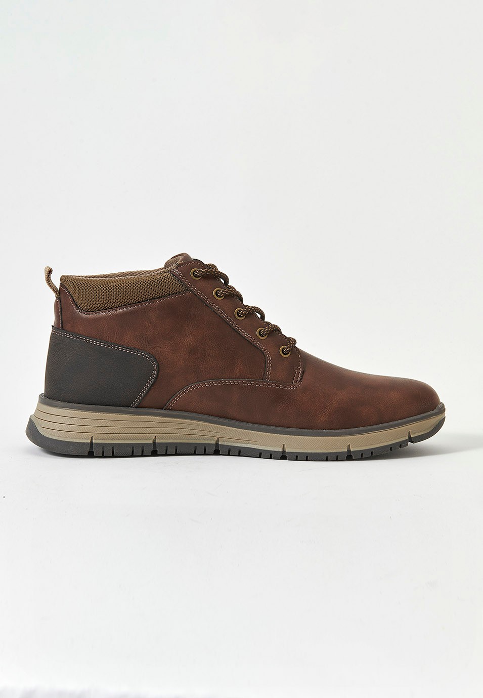 Zapatillas botín para hombre en color marrón