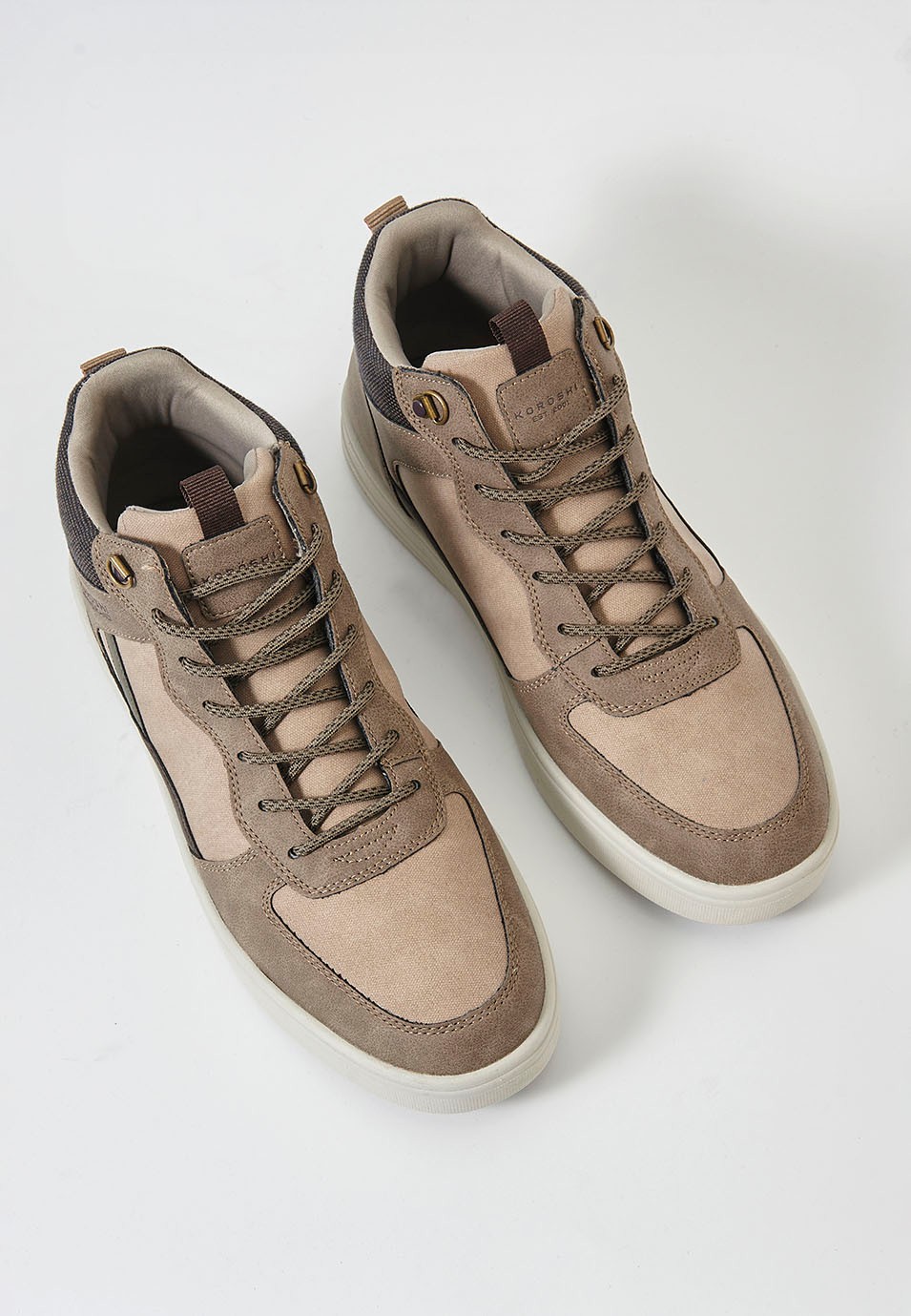 Zapatillas botín para hombre en color beige