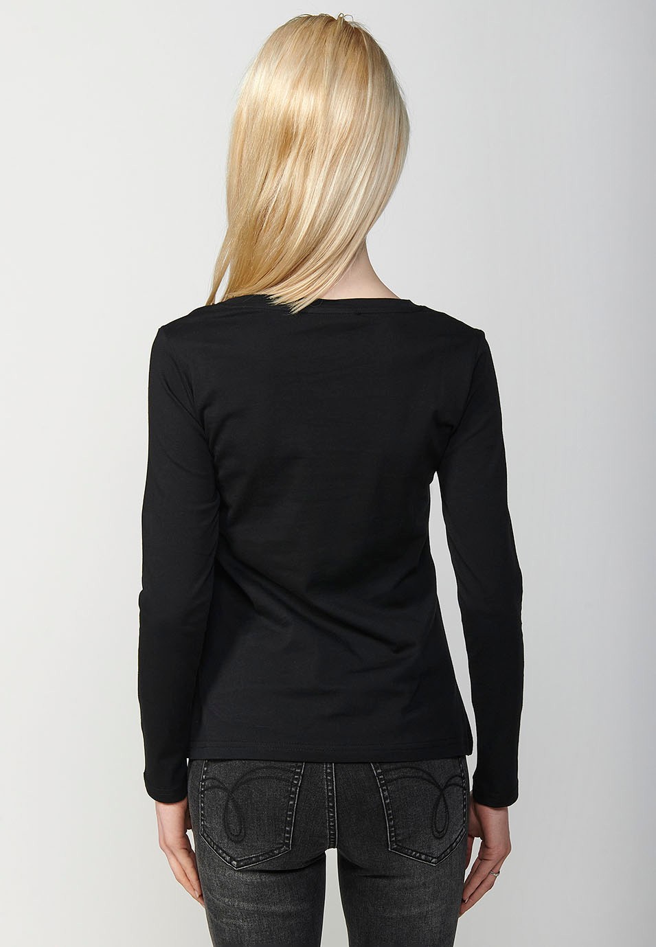Women's Long Sleeve Crew Neck Cotton T-Shirt with Animal Print Heart Print in Black