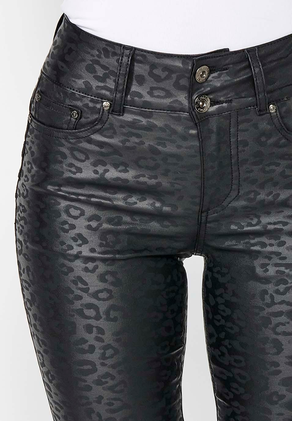 Straight five-pocket denim pants with black leopard print for women