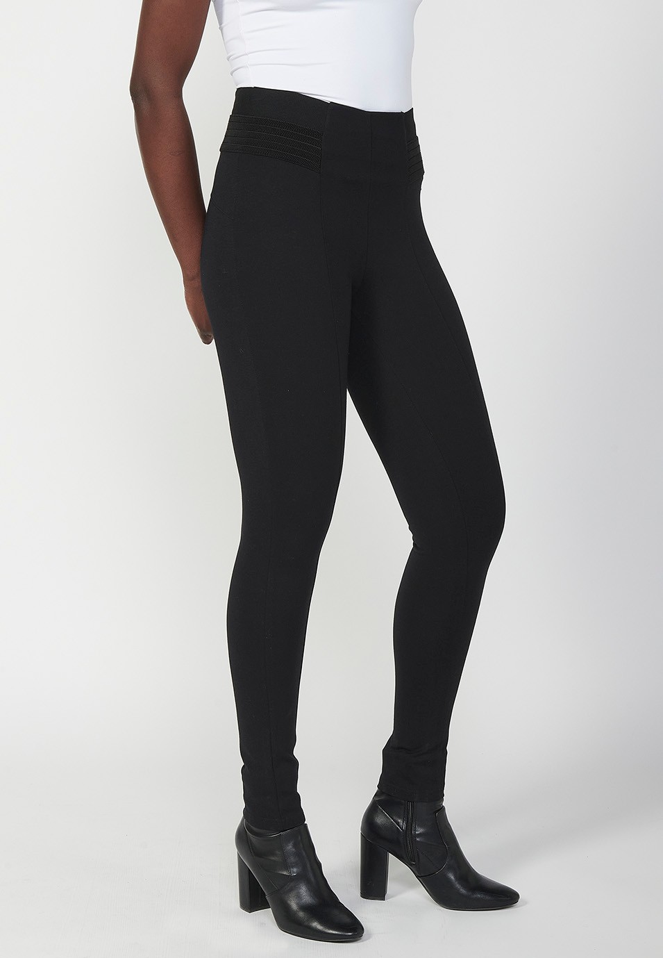 Push-up-Leggings mit schwarzem Roma-Strickstoff und breitem elastischem Bund für Damen