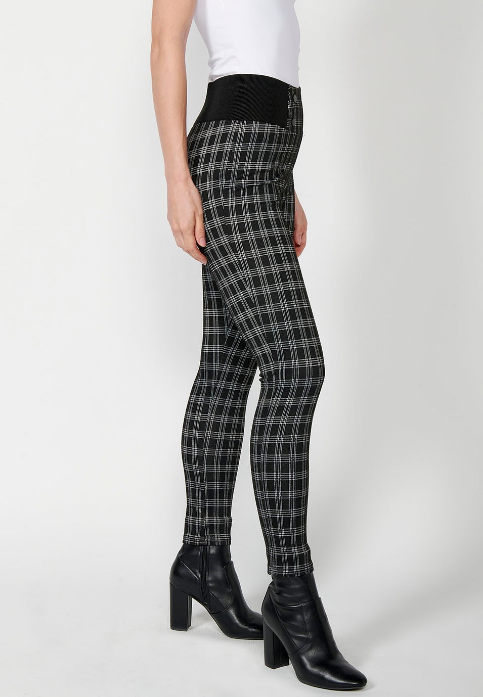 Pantalons leggins teixit punt roma de quadres blanc i negre amb cintura goma ampla amb botons d'adorn color Negre per a Dona