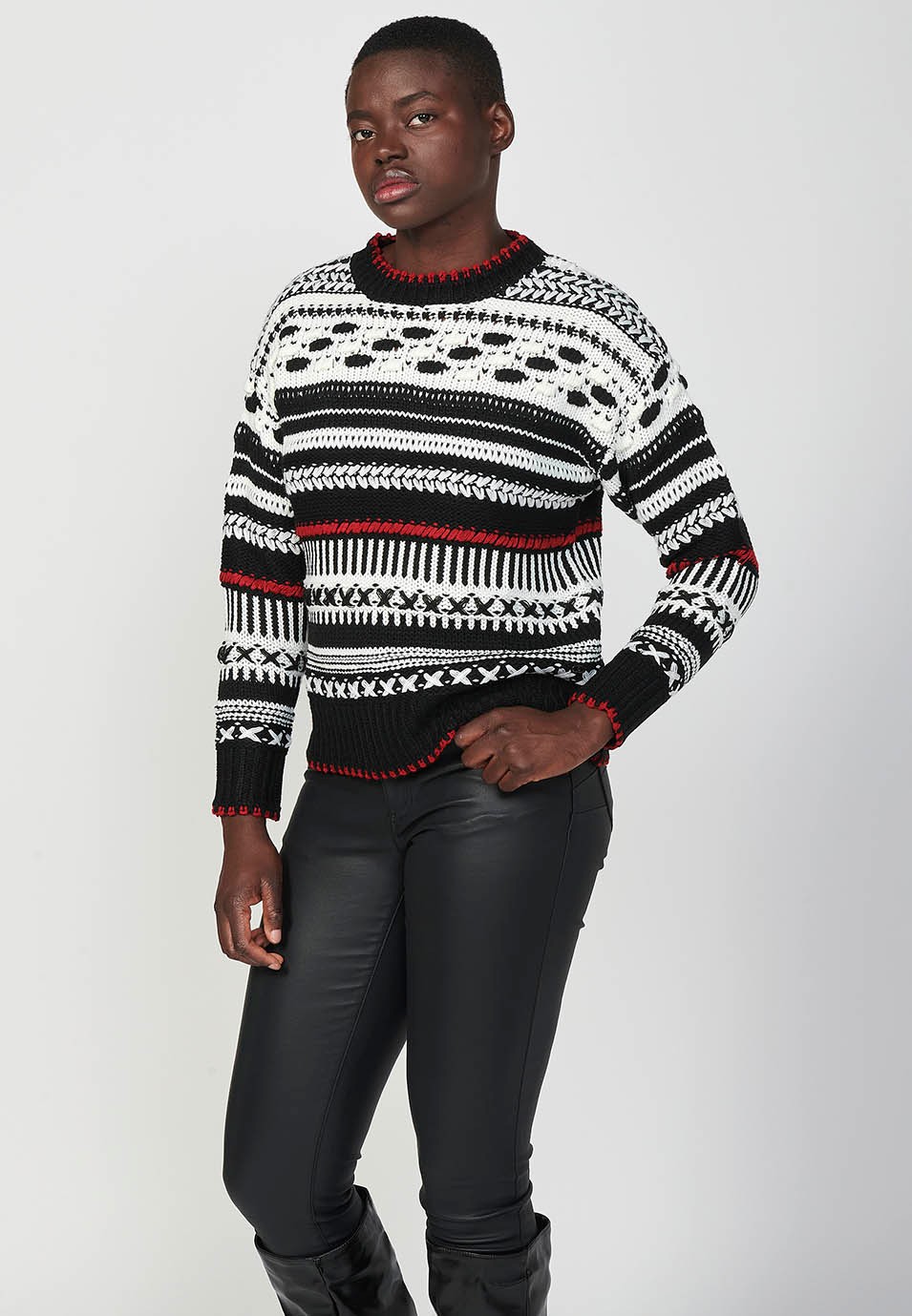 Schwarzer dicker Trikotpullover mit Rundhalsausschnitt für Damen