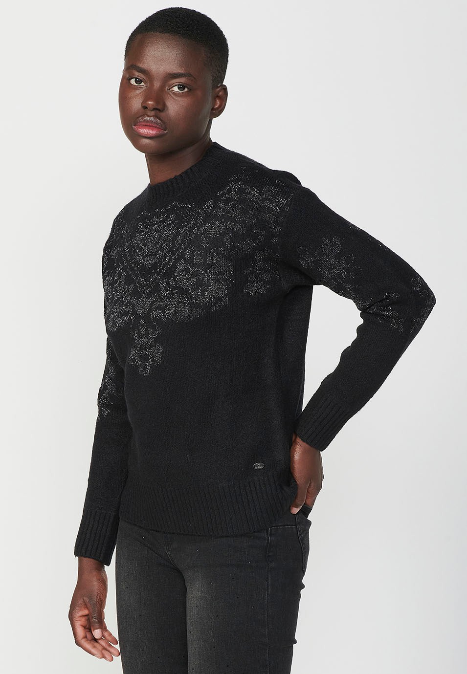 Jersey manga larga con cuello redondo y jacquard con hilo metálico para mujer en color negro