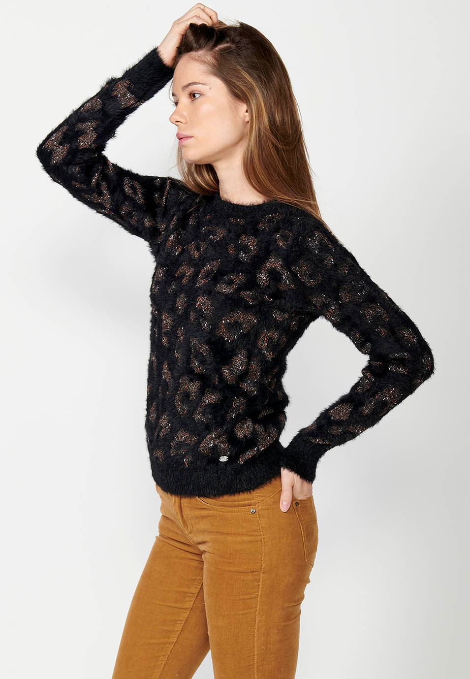 Women's Leopard Jacquard Crew Neck Long Sleeve Jumper in Black