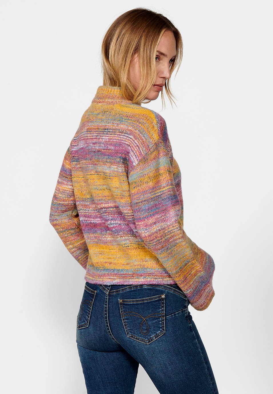 Pull femme col rond en tricot chiné