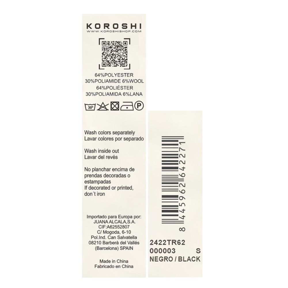 Jersey acanalado manga larga y cuello vuelto con detalles de botones en cuello y puños de mujer en color negro