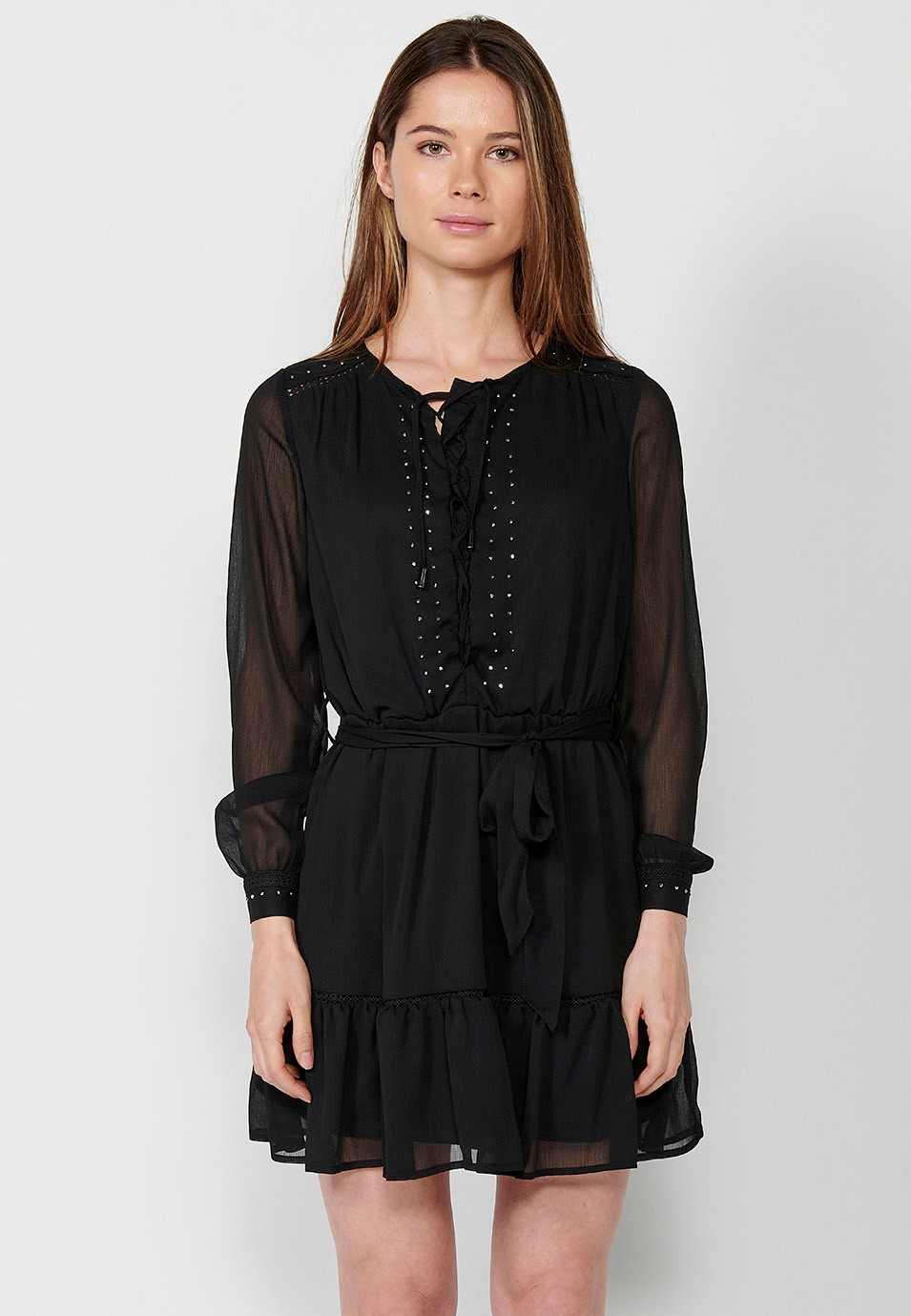Vestido corto negro de manga larga con Cordones en el escote y detalles brillantes y entredoses para Mujer