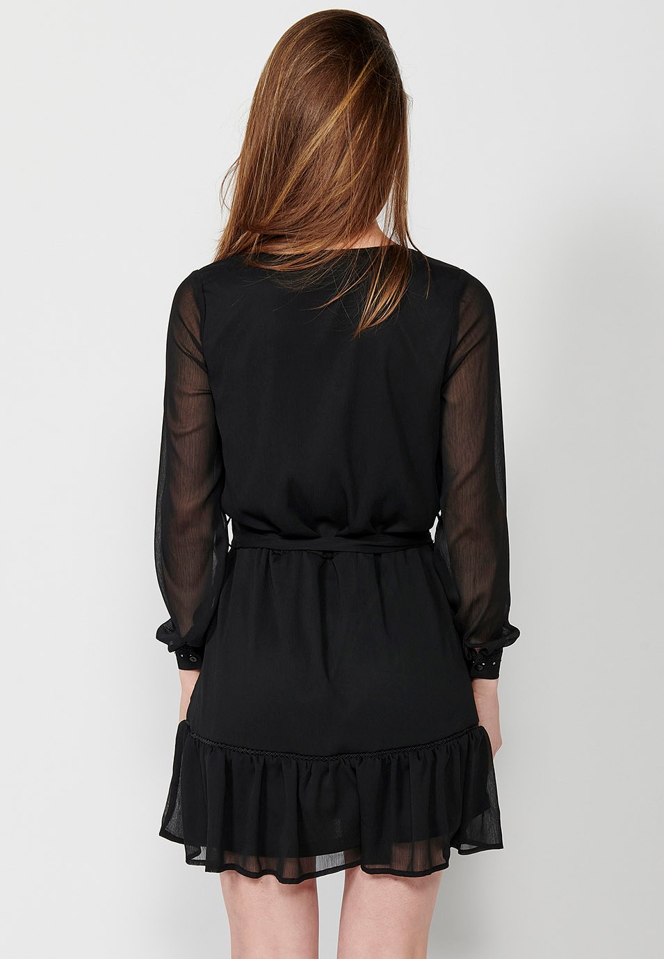 Vestido corto negro de manga larga con Cordones en el escote y detalles brillantes y entredoses para Mujer