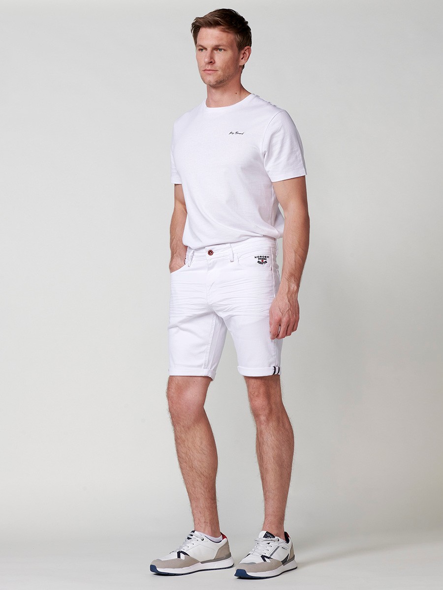 Bermuda denim regular fit para hombre en blanco