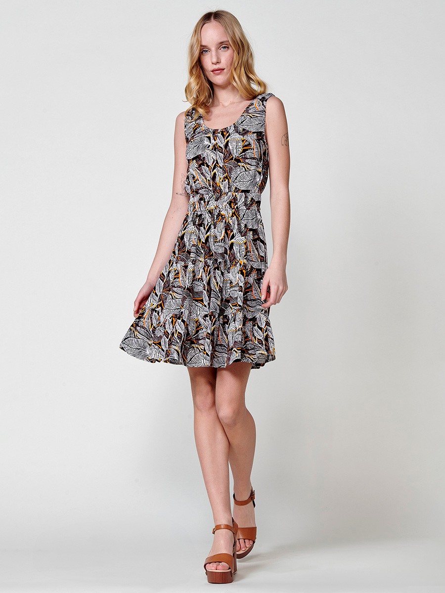 Vestido Corto Negro y Naranja con Estampado Tropical – Escote Redondo y Cintura Elástica