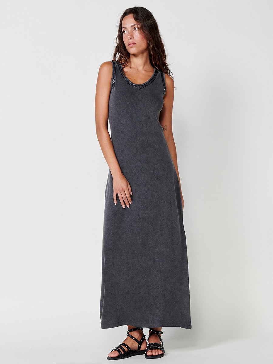 Vestido Midi de Punto Canalé con Efecto Lavado, Escote en Pico, Tirantes Anchos y Aberturas Laterales en Gris