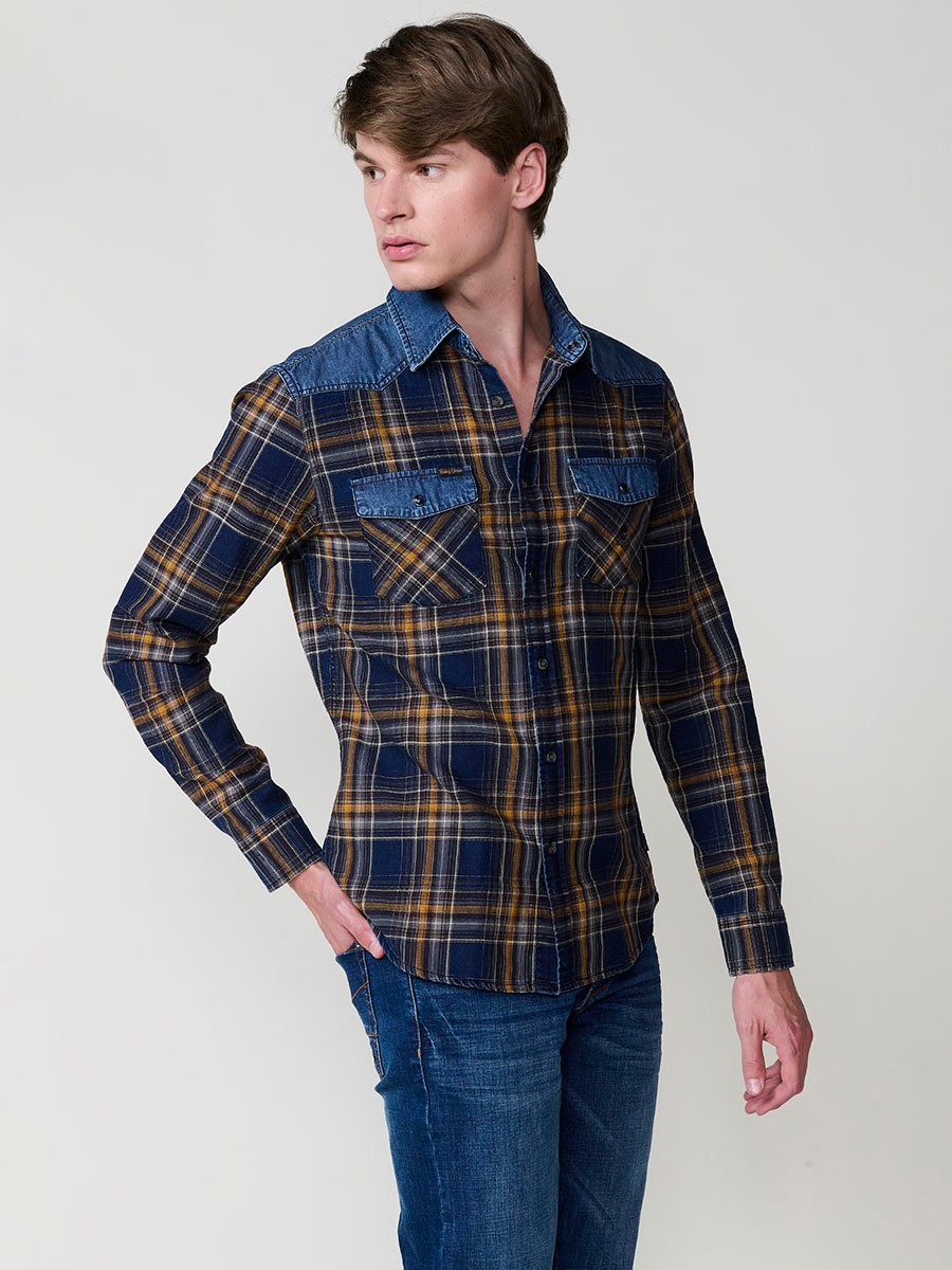 Chemise Homme en Coton à Carreaux avec Détails en Jean