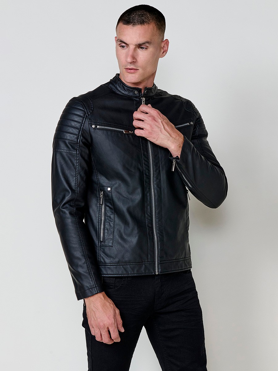 Men’s black jacket with high collar, zip closure and pockets. Outer: 100% cotton with polyurethane coating.