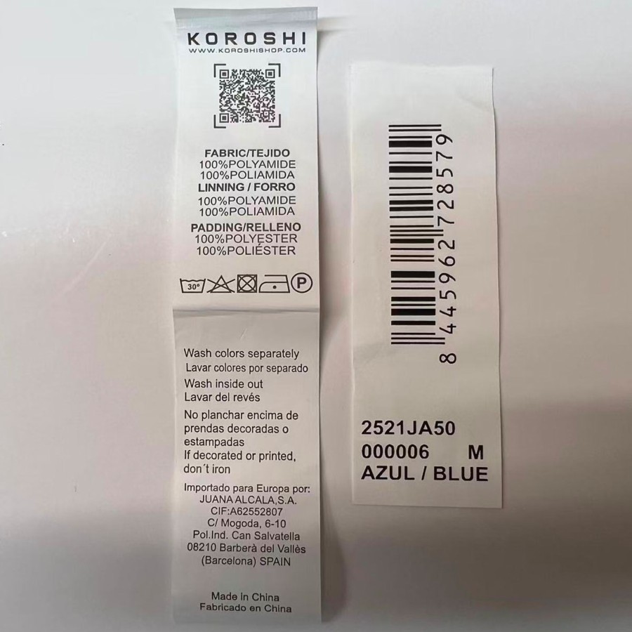 Cazadora acolchada de hombre en color azul, con cuello redondo alto y cierre delantero de cremallera. Confeccionada en 100% poliamida. 2