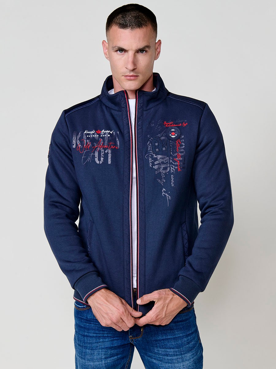 Chaqueta sudadera navy de hombre con cuello redondo y cierre delantero de cremallera. 100% poliéster, cómoda, versátil y ligera.