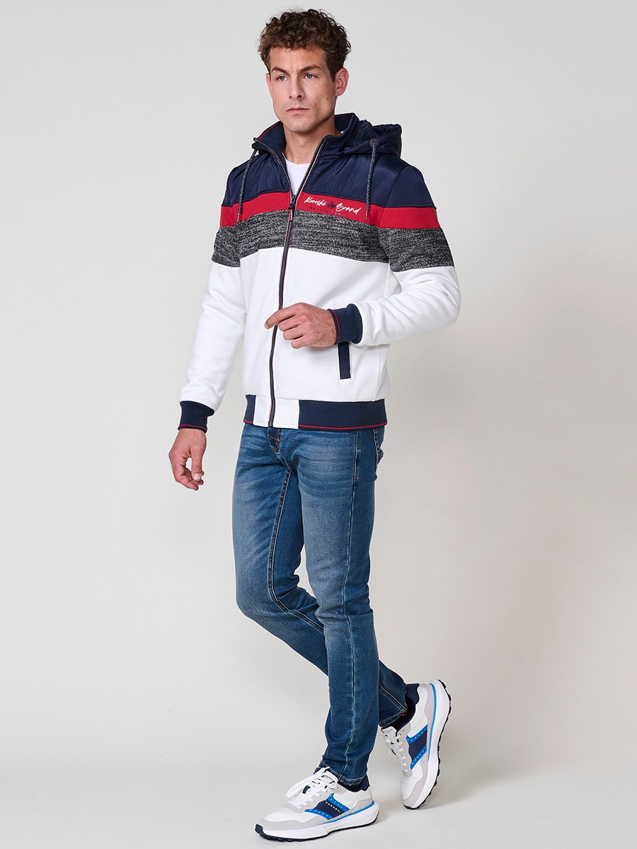 Chaqueta sudadera crudo de hombre con capucha y cierre delantero de cremallera. Confeccionada en 100% poliéster, ligera, resistente y versátil.