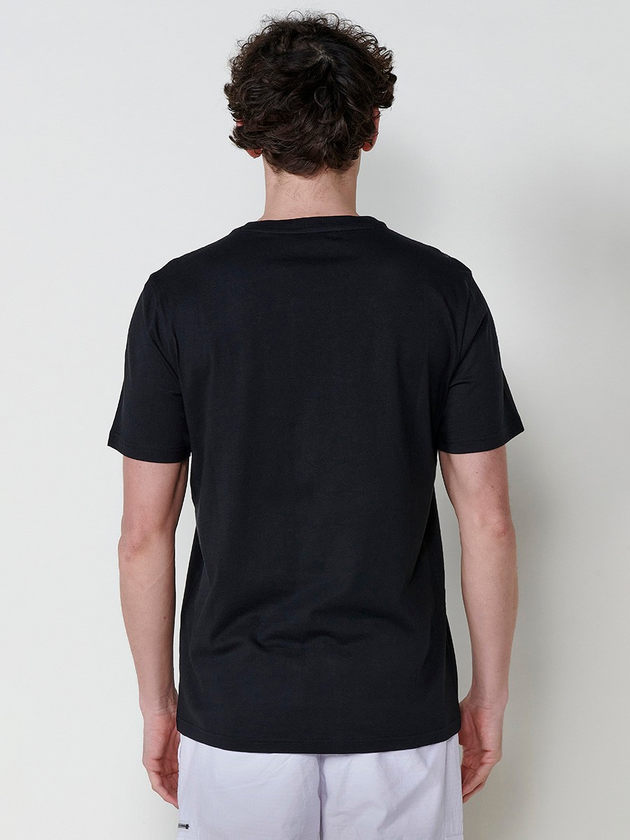 Camiseta negra de algodón para hombre con estampado frontal y cuello redondo