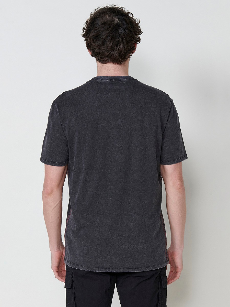 Schwarzes Herren-T-Shirt aus Baumwolle mit Frontdesign und Rundhalsausschnitt