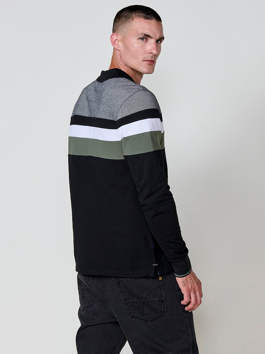 Polo de hombre kaki de manga larga, 100% algodón, con cuello camisero y estilo versátil para looks casuales o elegantes.