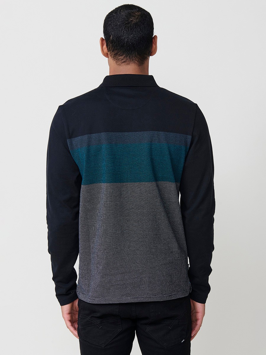 Polo de hombre negro de manga larga con cuello camisero. Prenda masculina básica 100% algodón. 5