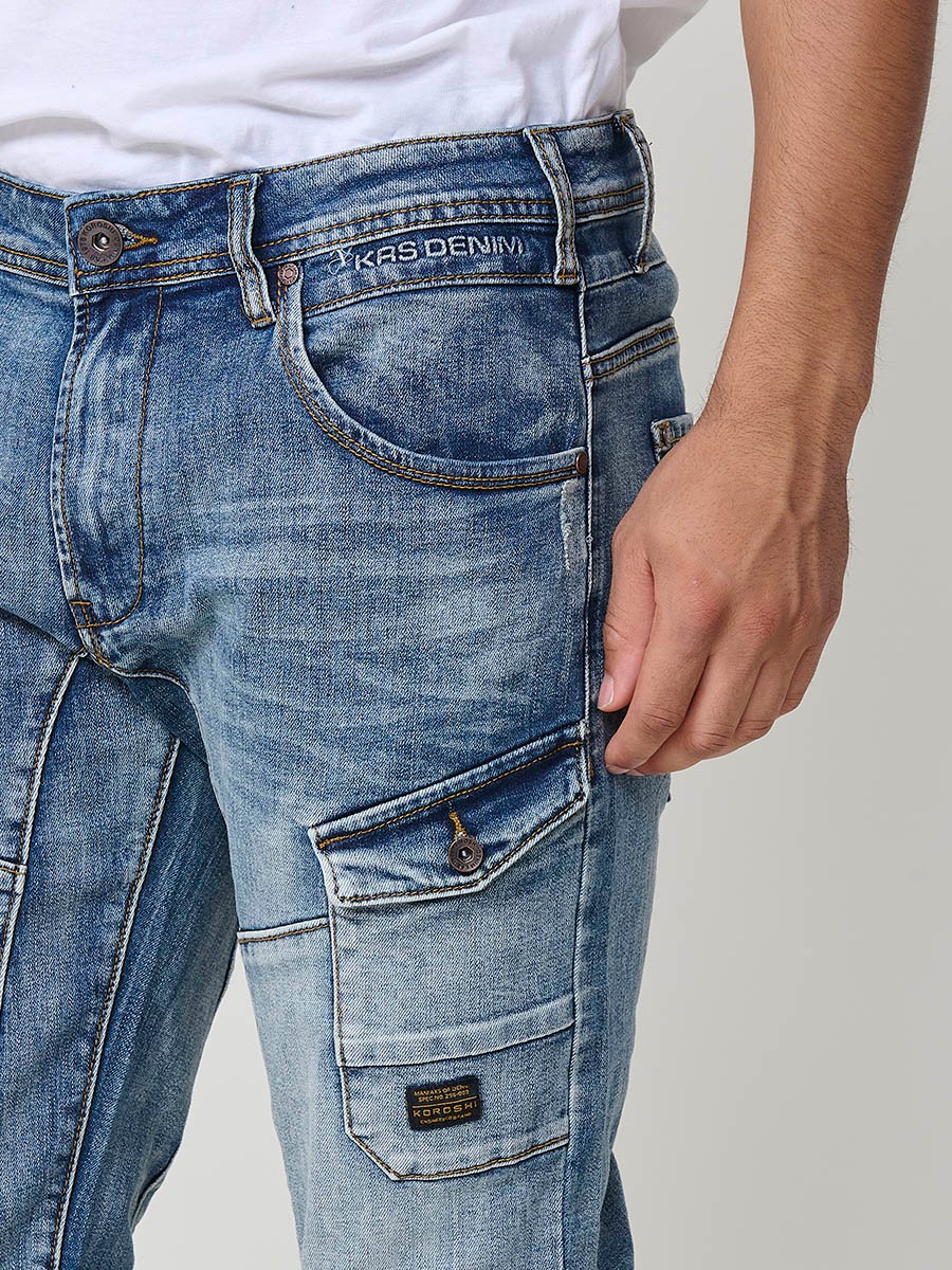 Jean homme Workwear Regular Fit en bleu clair, en coton avec élasthanne pour un confort optimal.