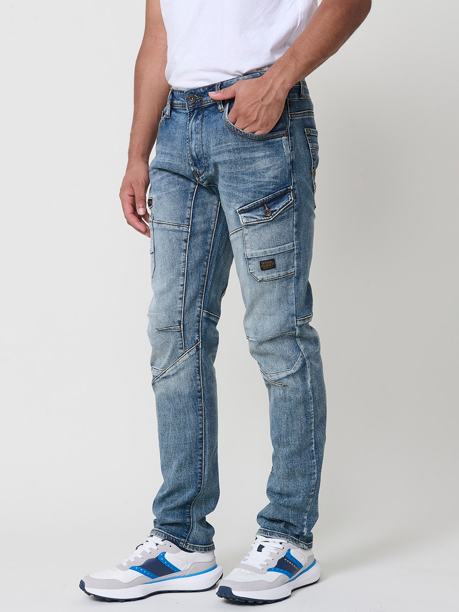 Jean homme Workwear Regular Fit en bleu clair, en coton avec élasthanne pour un confort optimal.