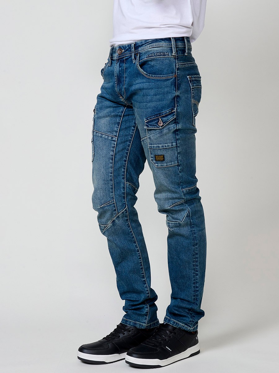 Jean style workwear pour homme en bleu foncé, coupe regular fit.