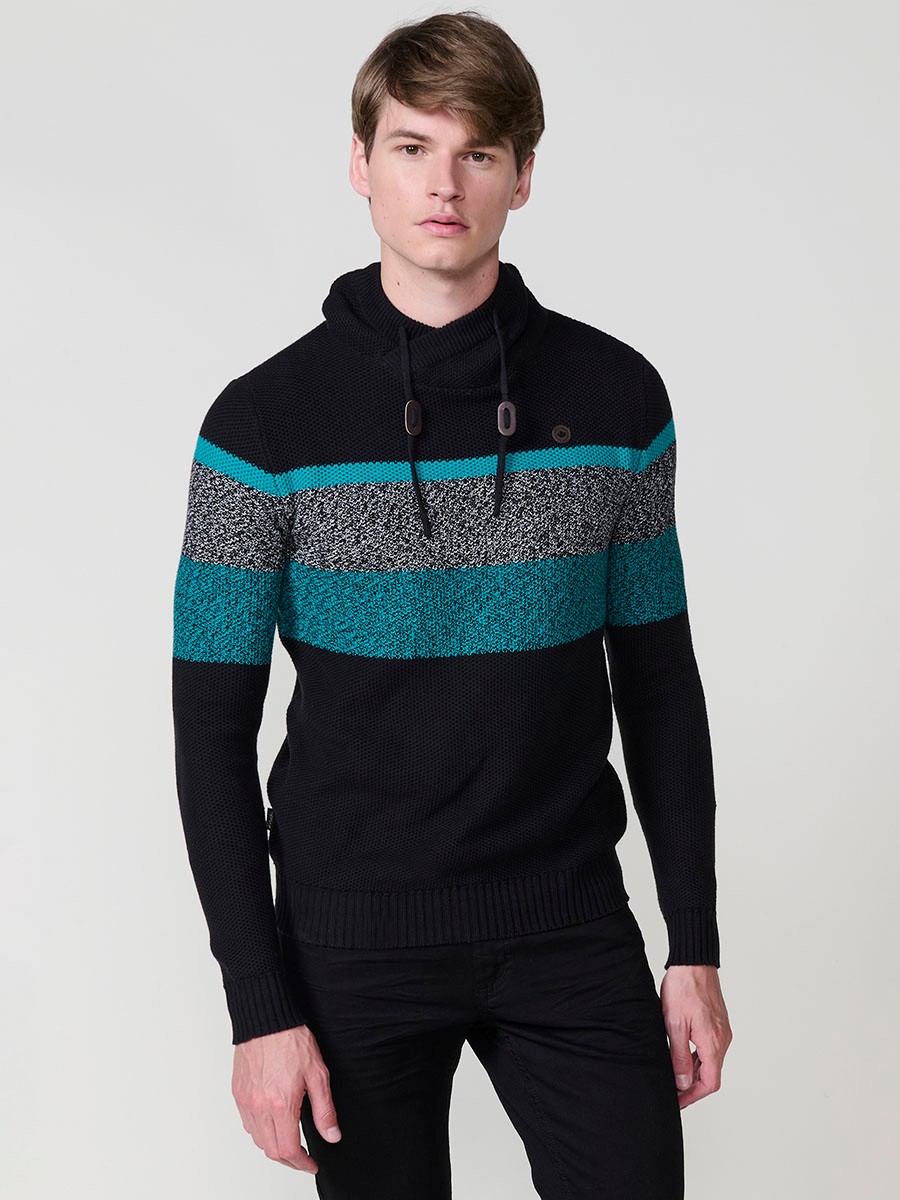 Jersey negro de hombre en tricot con cuello redondo y manga larga. Confección 100% acrílico para un estilo cómodo, moderno y versátil.