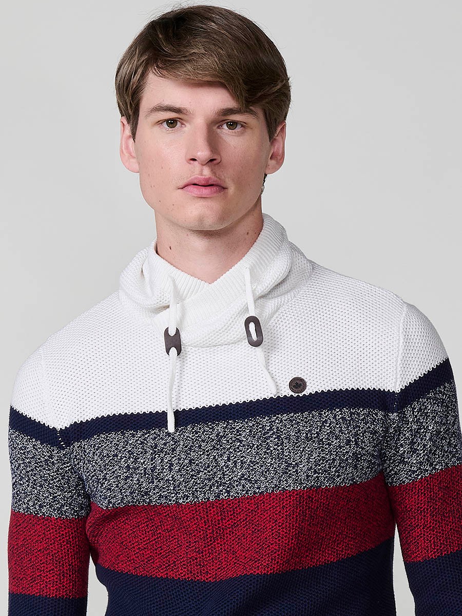 Jersey navy de hombre en tricot con cuello redondo y manga larga. 100% acrílico para un estilo moderno, cómodo y versátil.