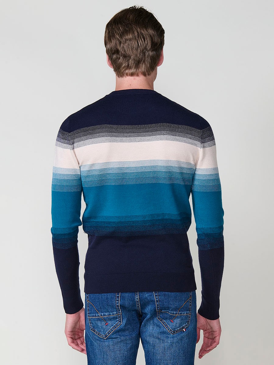 Jersey cobalto de hombre en tricot con cuello redondo y manga larga. Tejido de viscosa, poliamida y poliéster, moderno y cómodo.