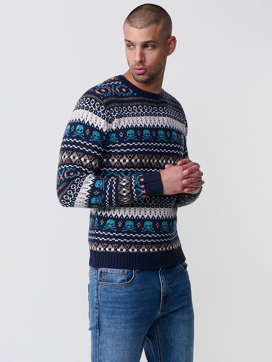 Jersey navy de hombre en tricot con cuello redondo y manga larga. Tejido mezcla de acrílico, poliamida y poliéster, moderno y versátil.