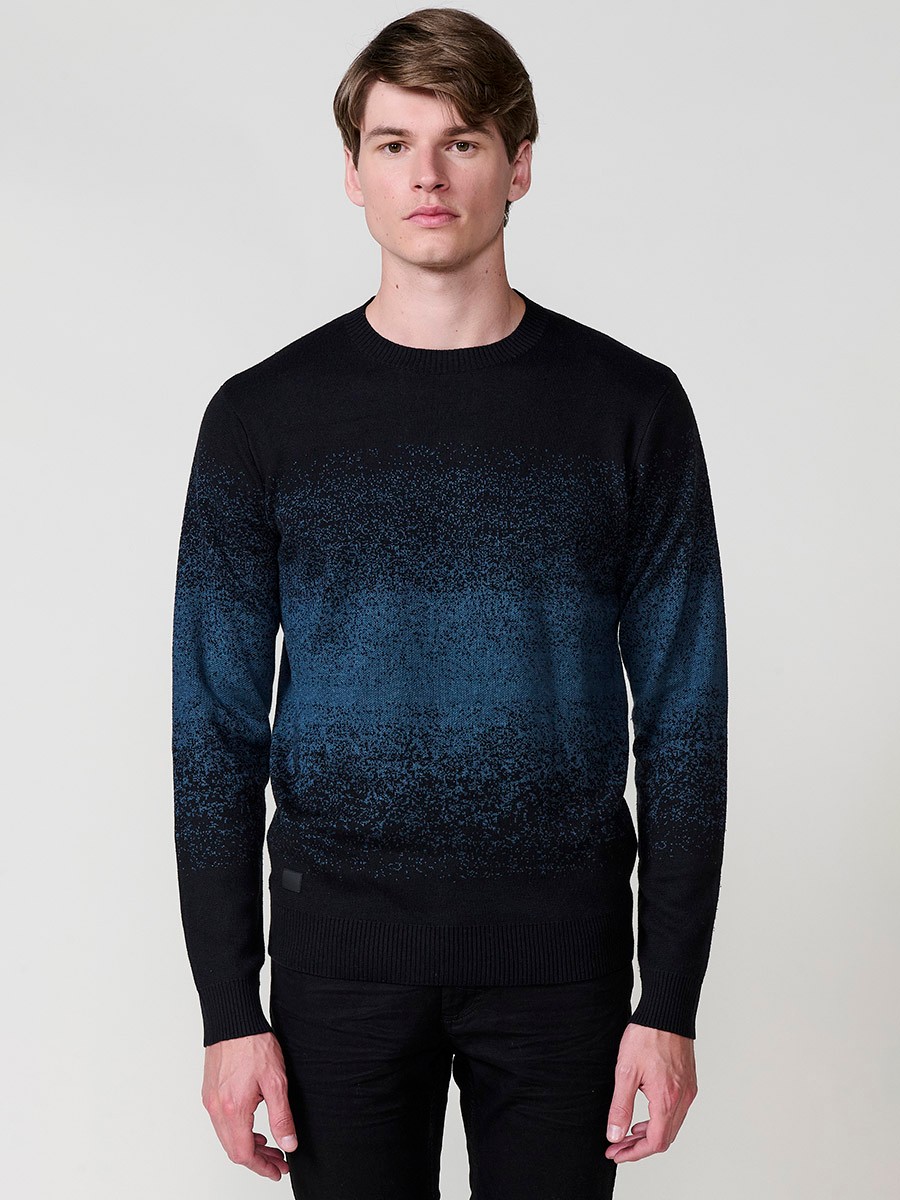 Jersey petróleo de hombre en tricot con cuello redondo y manga larga. Tejido 100% acrílico, ligero, cómodo y atemporal.
