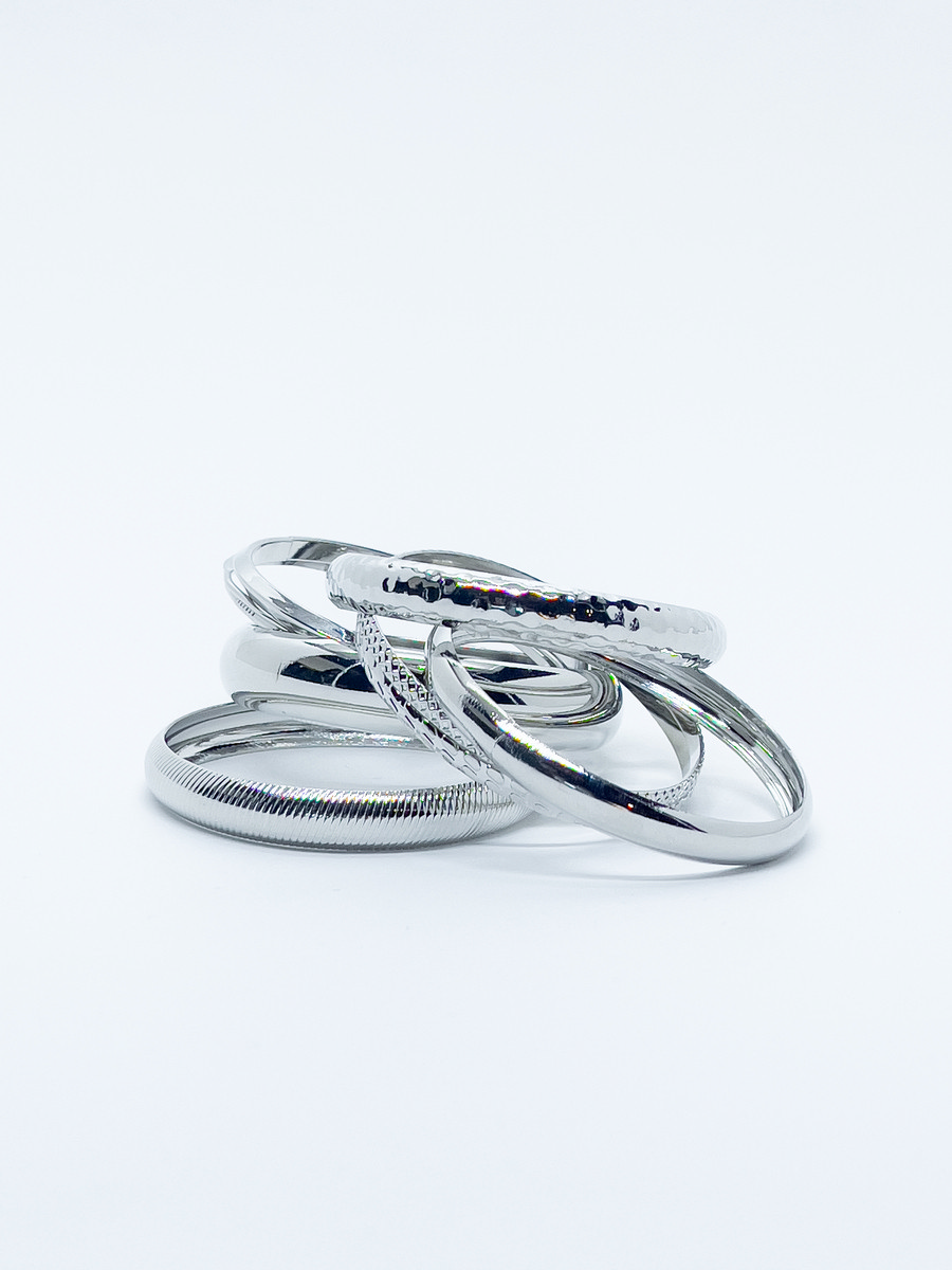 Set de bracelets rigides argentés sans fermoir pour femme