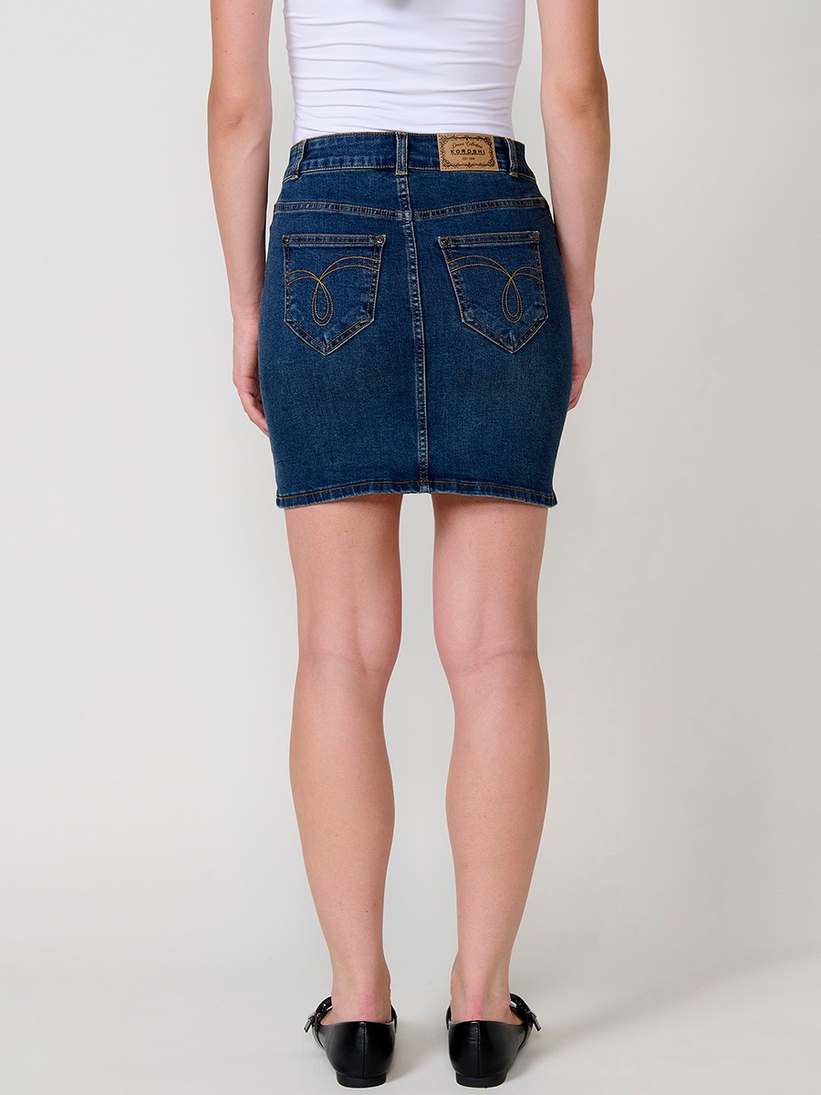 Falda corta denim mujer azul oscuro con bordado floral y botones metálicos 7