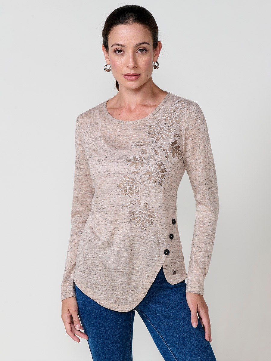 Women’s melange-effect T-shirt with asymmetric hem, diagonal buttons and shiny embroidery.