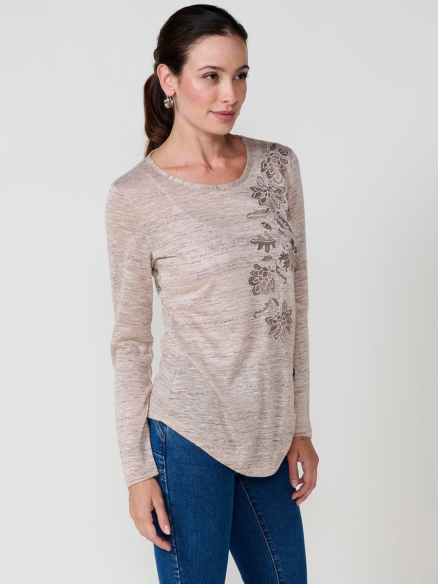 Women’s melange-effect T-shirt with asymmetric hem, diagonal buttons and shiny embroidery.