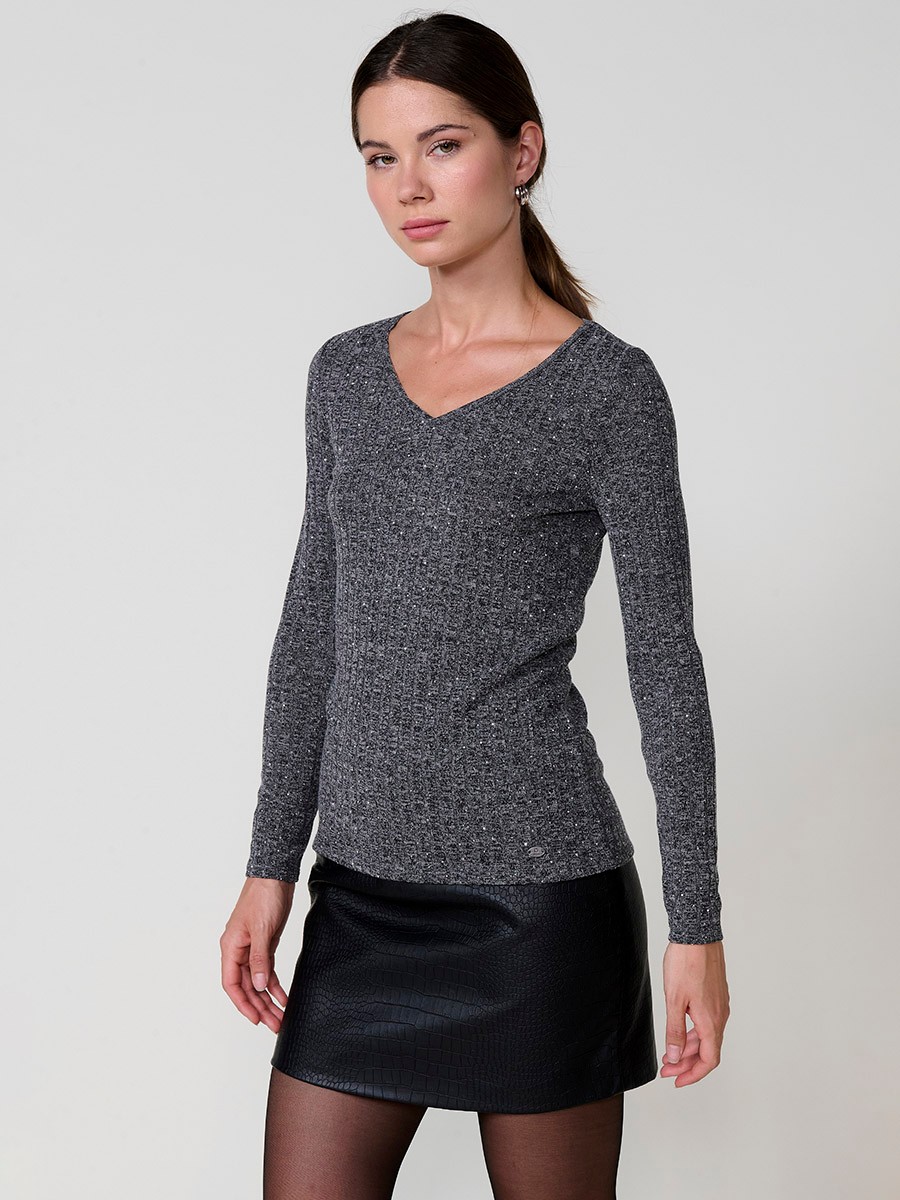Women’s ribbed melange-effect long sleeve T-shirt with V-neck and shiny front details.