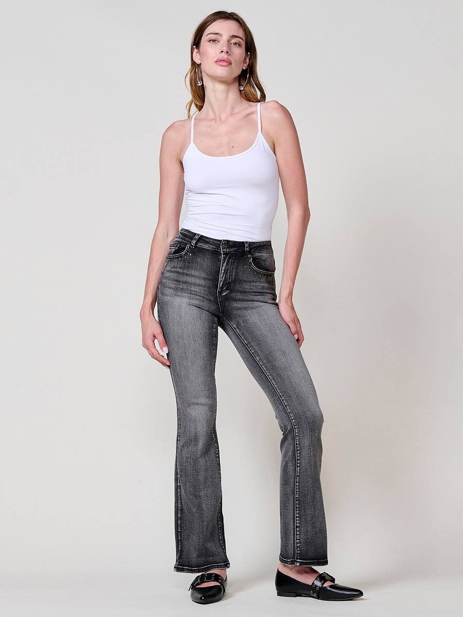 Pantalons texans negres dona boot cut amb tacs metàl·lics de colors