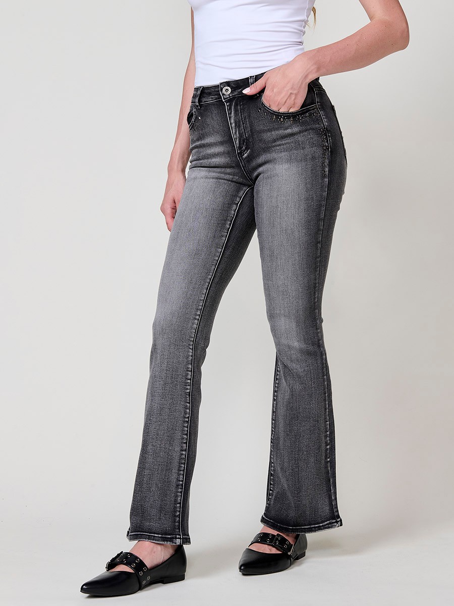 Pantalons texans negres dona boot cut amb tacs metàl·lics de colors