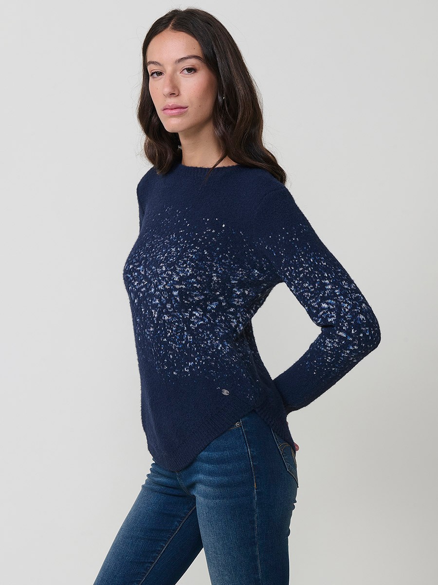 Jersey de punto con tacto suave para mujer, escote redondo, manga larga, bajo redondeado y dibujo jacquard.