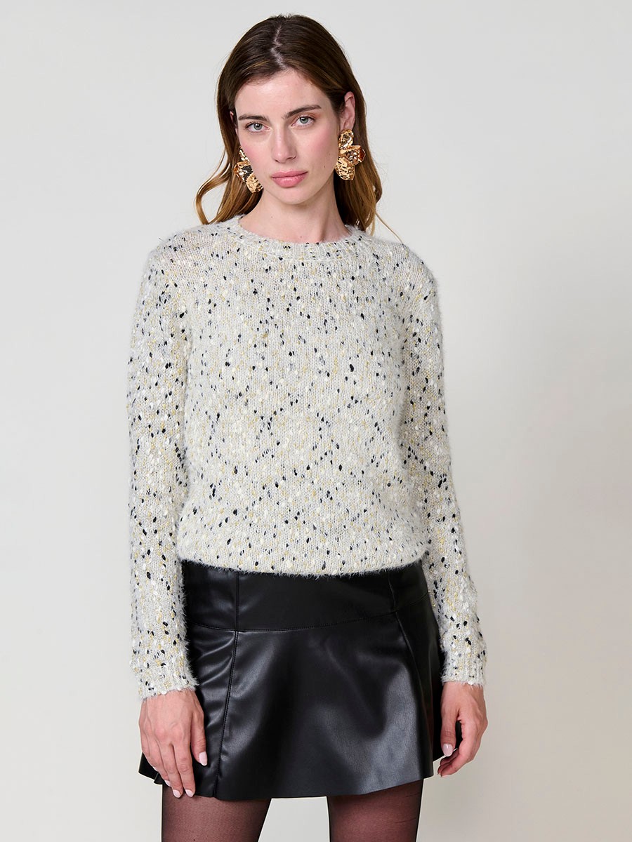 Jersey crudo mujer de punto con textura pelo y detalles metalizados 1