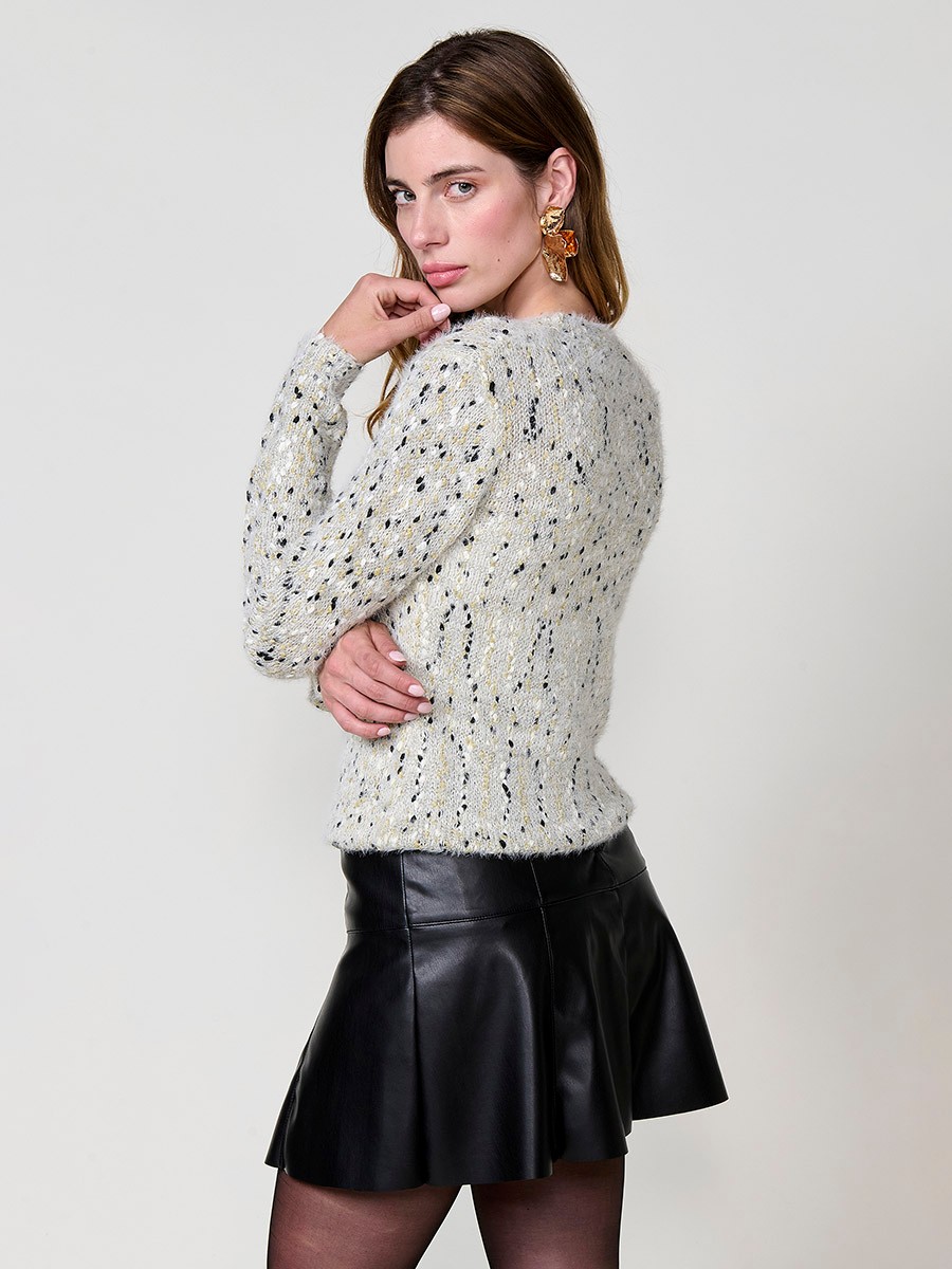 Jersey crudo mujer de punto con textura pelo y detalles metalizados 6