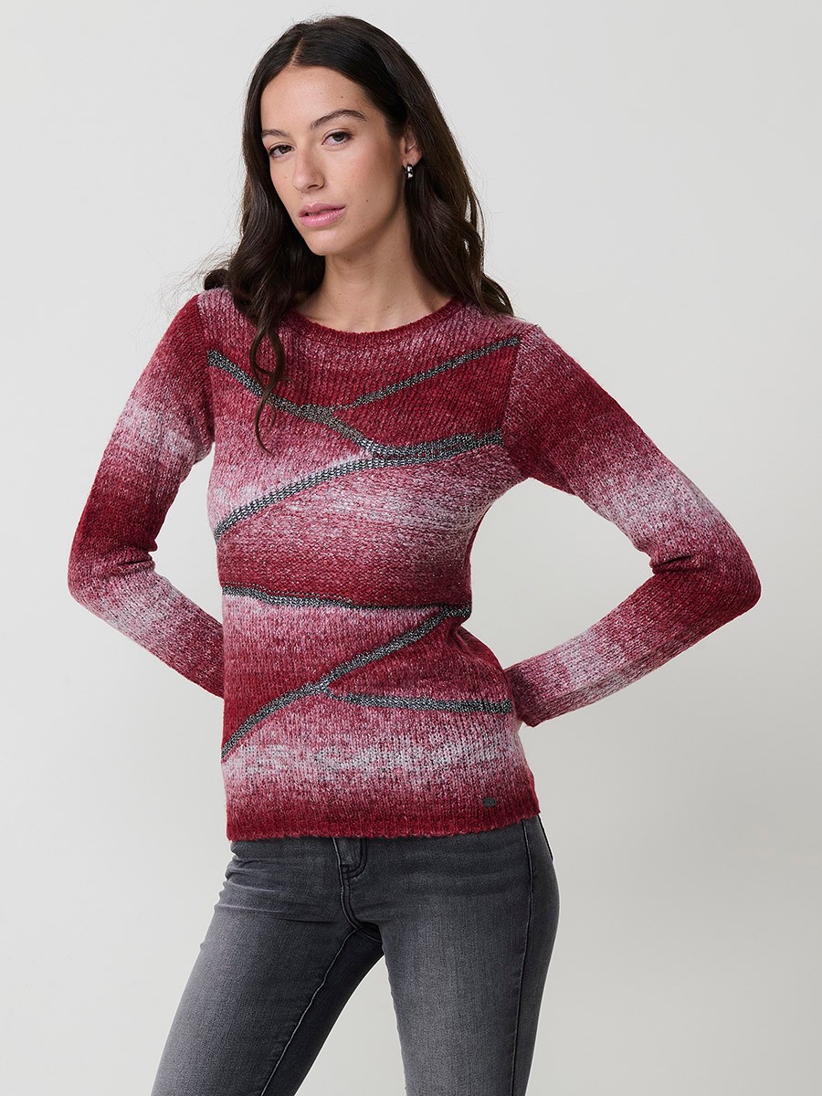 Jersey de punto para mujer con escote redondo, manga larga, detalles en hilo metalizado y lentejuelas. Placa metálica con logo Koröshi.