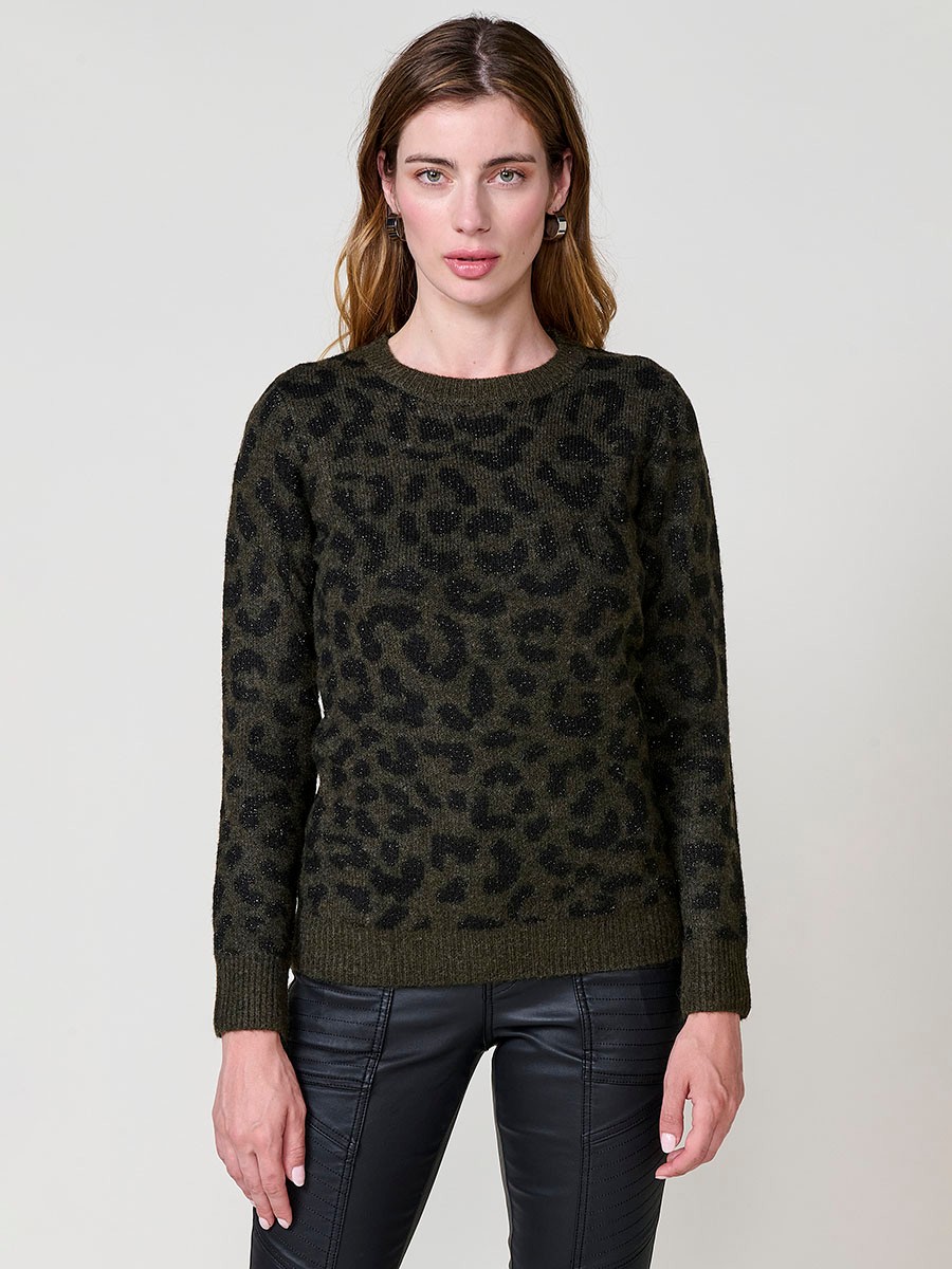 Damenpullover in Khaki mit Animal-Jacquard, Metallfaden-Details, langen Ärmeln, Rundhalsausschnitt und Koröshi-Metallplakette.