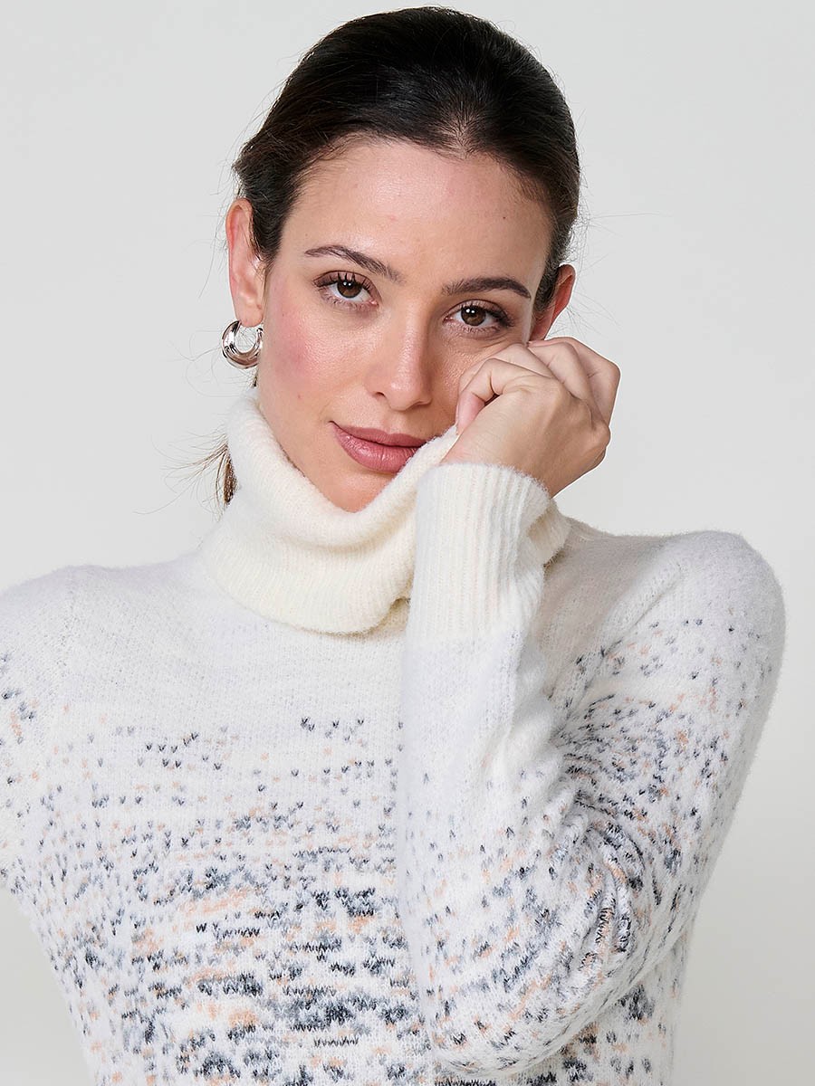 Jersey crudo mujer de punto suave con jacquard y cuello alto 4